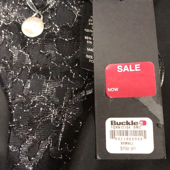 Buckle BKE boutique black lace long sleeve top - Picture 7 of 10